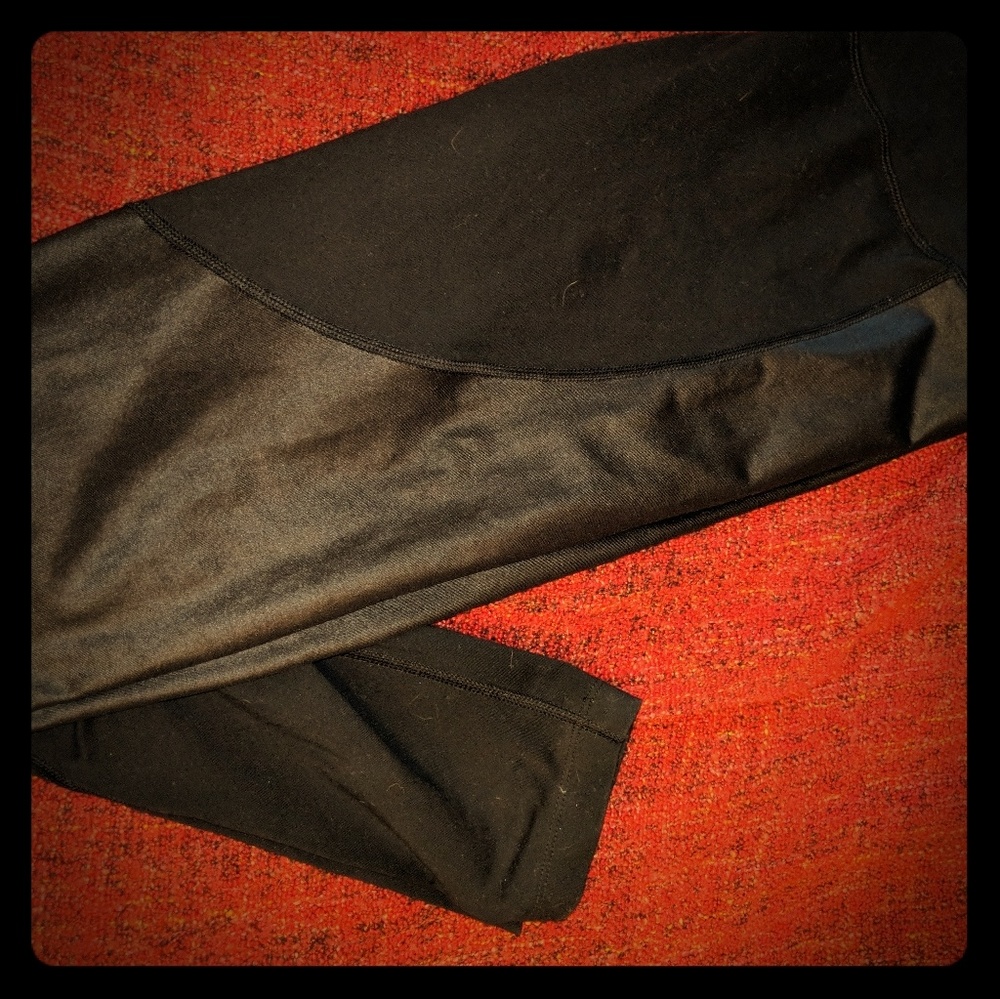 Faux leather patched leggings.
